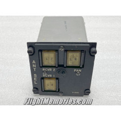 Vietnam War Warbird Jet Aircraft Antenna Selector Control Panel, G246E